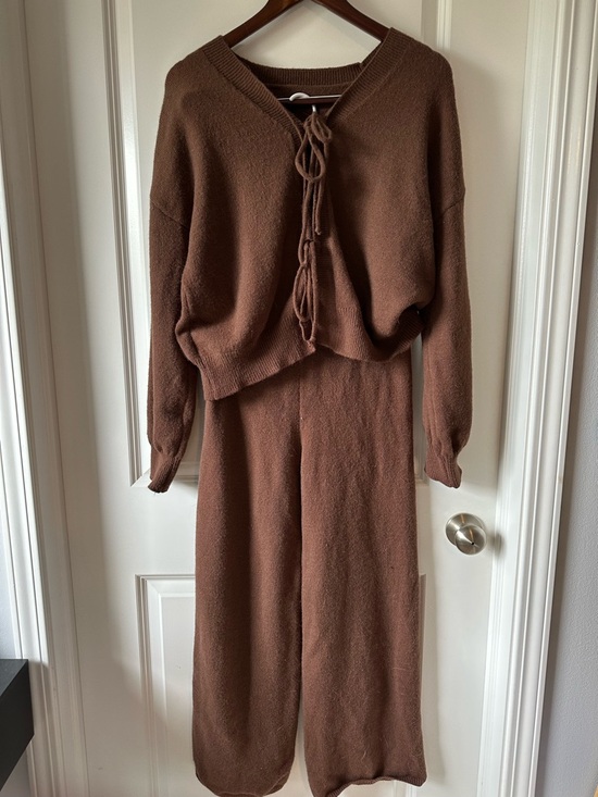 Sweaters - Cozy Brown Knit Two-Piece Set